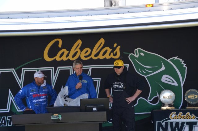 455DA2A3-42C0-4540-886A-7FE2D75D8F46