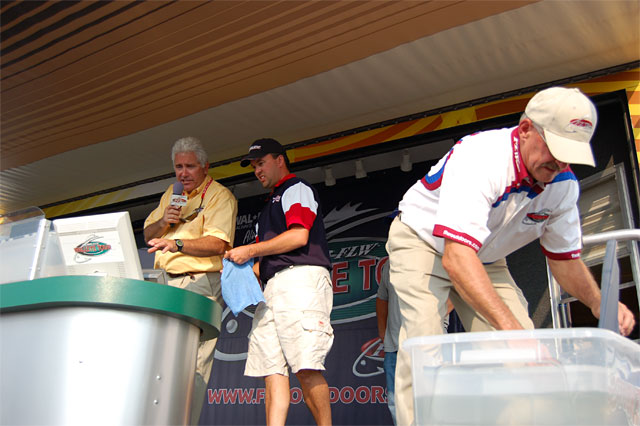 47D9B457-A4C3-4509-92A5-12BFB0F84C08