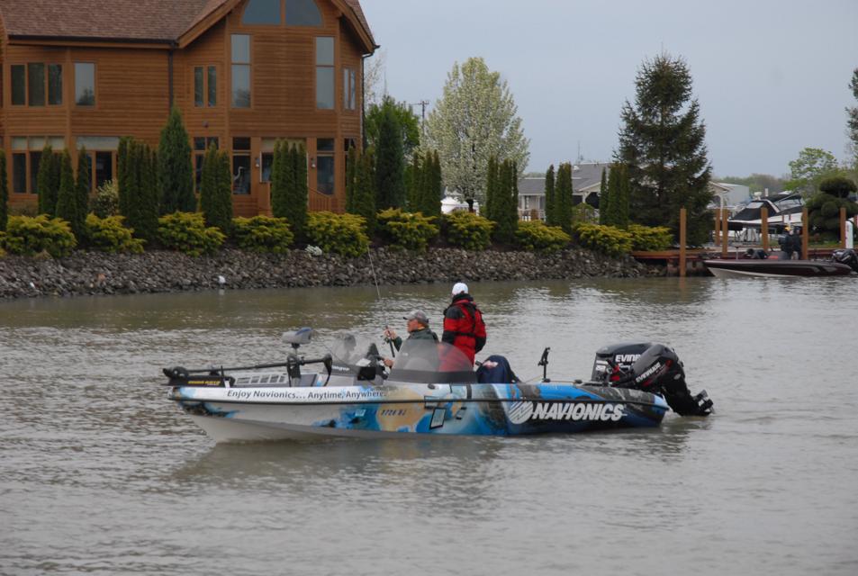 48278C84-3FFD-43CE-92F8-4A7B1180D5F2