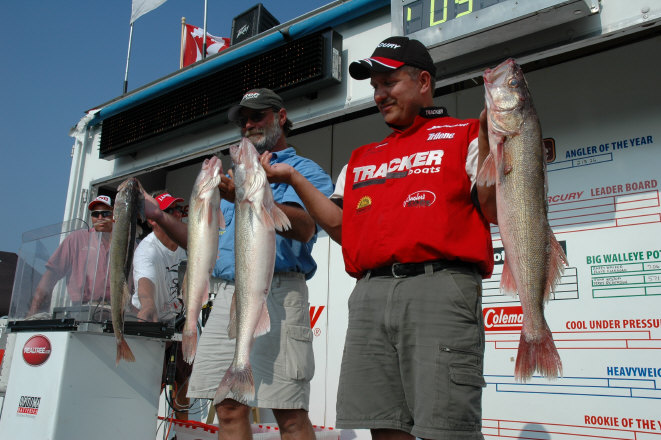 494AD3CB-C3F3-444B-A1D1-9BAC064E1CE3