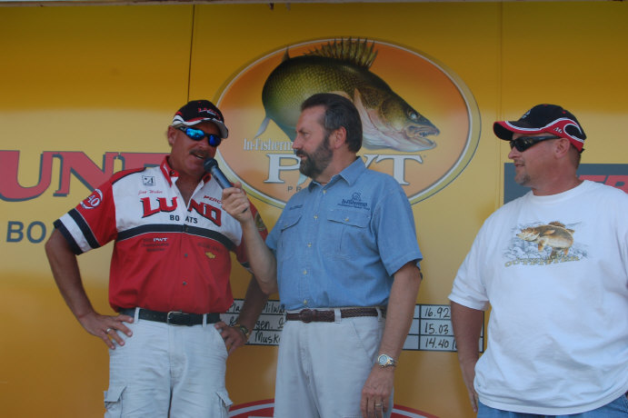 49B60B86-27AB-4935-9427-E7B799B1F56A