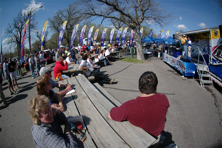 4BC78FBC-FAF0-4B08-BFEC-D802092B0E9E