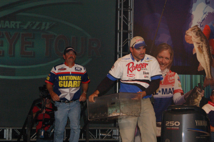 4D14B59E-3C6F-4EB1-BCBC-07D7A417CA2E