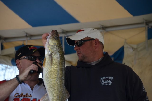 4EB0A37E-A3B4-4EBC-A4C4-4FA3588CCD24