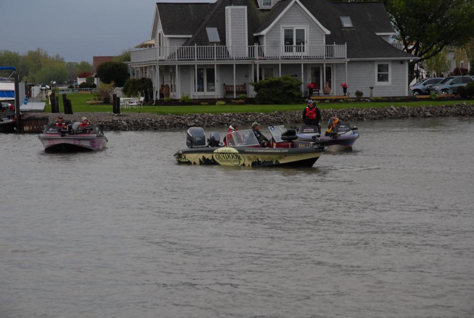 4F8F6354-A4C1-4889-8971-ABD6235D2524