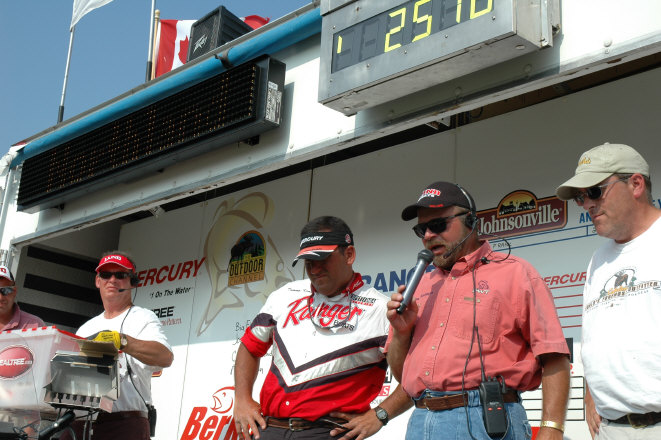 4FD5BA00-FD68-4E9A-8388-54813DC3C784