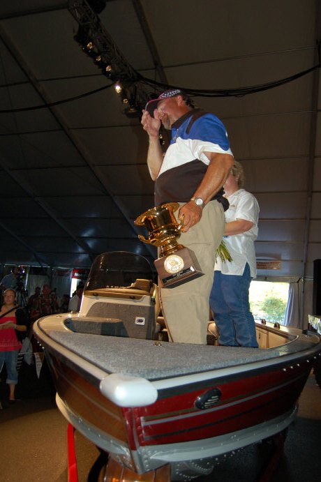 51F8DCC1-70FD-46A3-95FF-6372D8D6C9E1