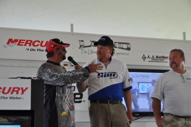 5223F2CD-E04D-4CDF-B895-DA390A2F6810