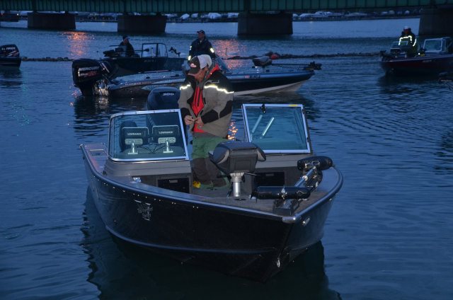 5323BD7F-CFD4-4A0F-9FD1-FCEDDE9C623A