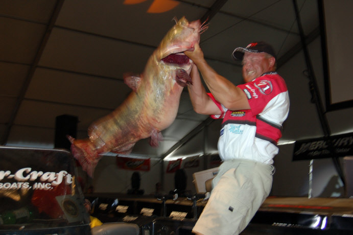 532B08C3-90CE-45DA-B80A-BD266E295B22