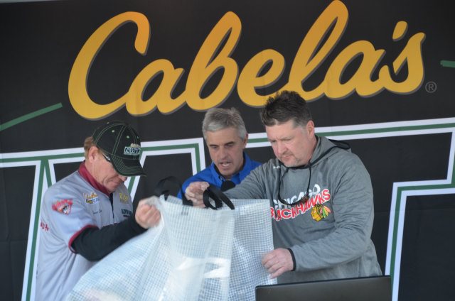 54A0FC0F-663A-4B0E-8BC4-C699AE9BFB89