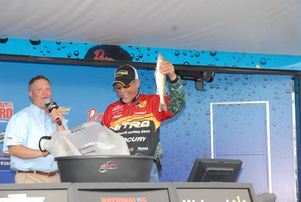 58CFD807-DBE0-4FA6-AA8E-42EFABDD8D69