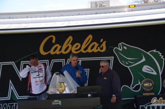 5A4AF1C1-1984-4DDE-80B0-0E05557AD408