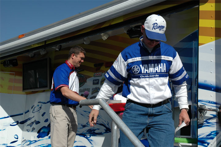 602B0152-2D3D-426D-9347-969548CA1C31