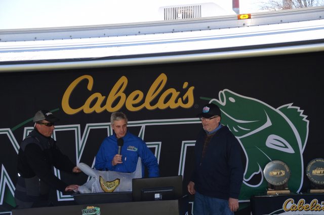 6138ADB3-5F86-4B1C-B44F-5FAB42C0555E