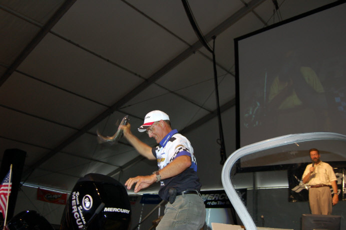 61ECBAA5-4DE2-4C1D-B5C3-D38A7F332493