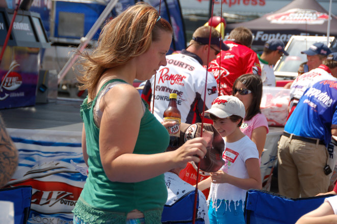 62F5F0D0-23CC-4E6C-A40A-86CE40E44D04