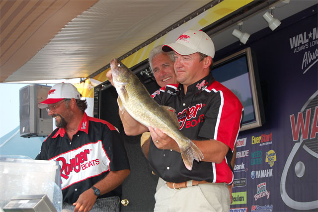 6324BC04-E079-4276-BD39-72F05AF9B1A4