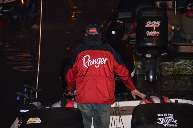 6333C209-5D78-4852-9530-02974FA56170