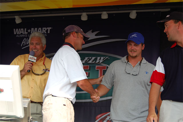 636BB570-0C05-4B29-8754-B462177E3CD0