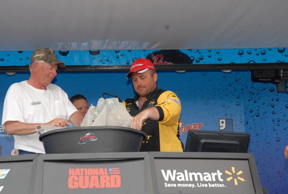 652474A2-D49F-43F4-819D-1B68BE755926