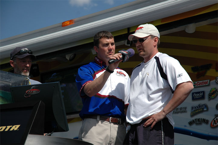 658C6CD5-770D-44C1-8F7B-F31A0E53E45F