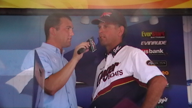 662AF40D-3965-4D80-8CD3-8E329B44EEDB