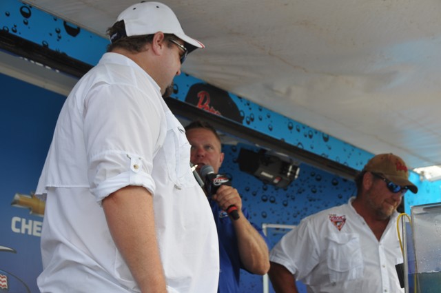 6AF88773-14DF-4982-B06C-8532967BC275