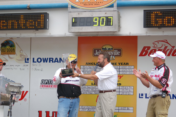 6BBEB659-9572-4CD5-83E6-7C1CA005F8BA