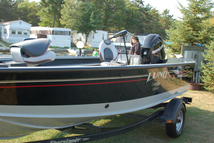 6EDC8D6F-8B69-4FDF-893D-7B853982AAE4