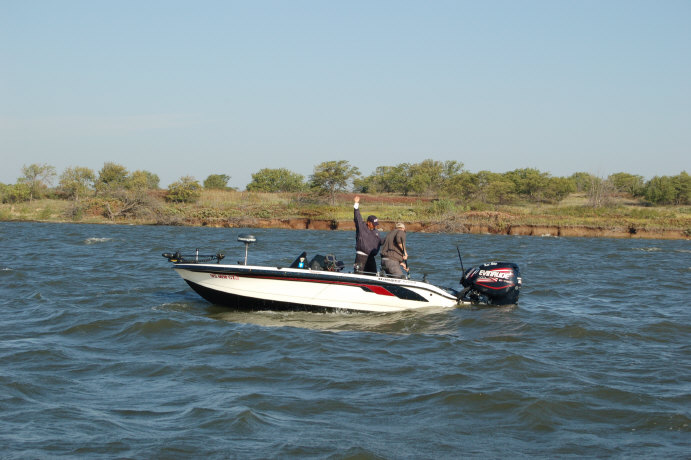 6F124937-05FD-484B-8B7E-E0F625641212