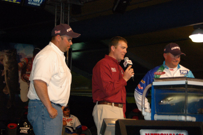 6F3EE52E-E46D-4C66-B4D7-6C730CBB40F4