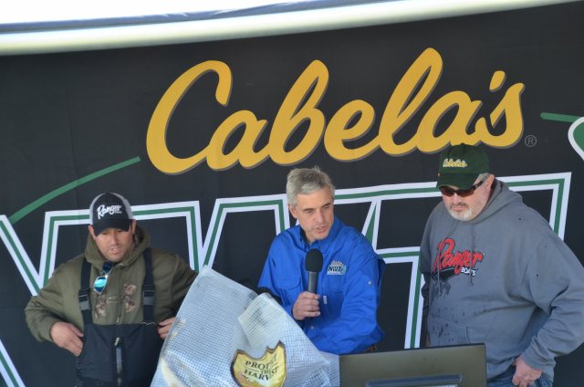 6F9491F6-A5EE-4226-B2C1-40963DEAF0E4