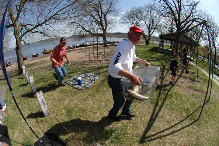 6F9CE5CD-5998-4EA6-86E1-68D633907863