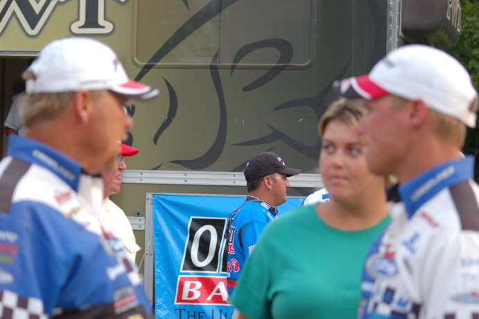 74279962-0361-4081-91FA-2F6FD58663C2