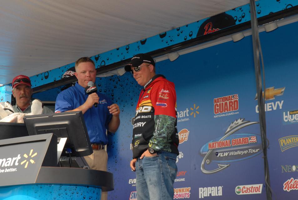 757A9597-D33A-4CDB-AB6C-E270286E3B5C