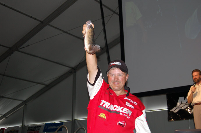 75DD5712-93CD-40D8-B6F0-75E247F4D265