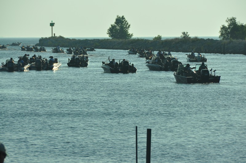 7705C83C-3870-400E-9EB3-4764092A1EE1