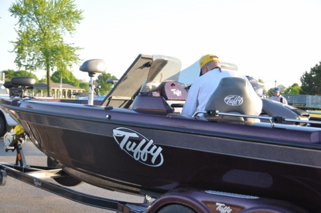 77079283-F104-4116-9A44-0A315A01EEFA