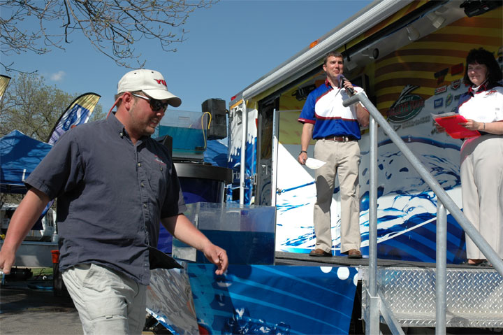 77D6F7BE-0743-446C-BF26-470009214D1E