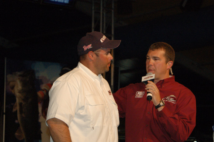 78E41822-B9A3-4E6C-8F02-0990606DF00A