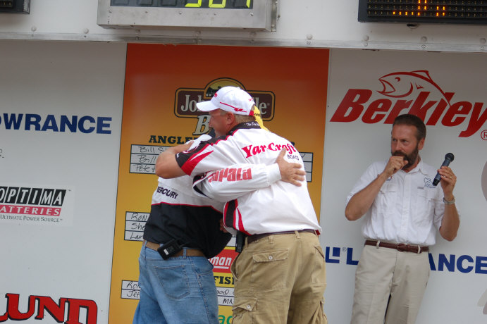 791842C5-79ED-4813-A859-BD3D215E794B