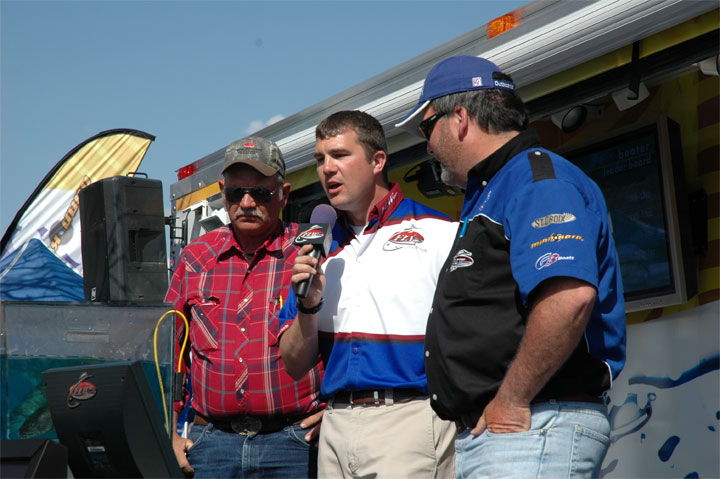 7BCF395C-75D0-40D0-9567-F37AA52C9372