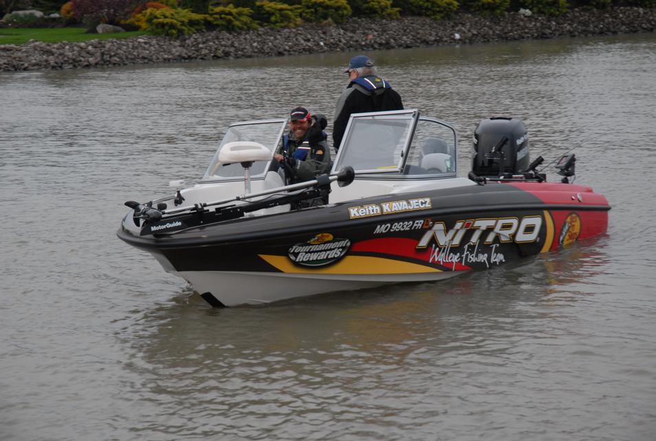 7C36F74E-F680-4B8F-BC8A-3B7FC83A3EF5