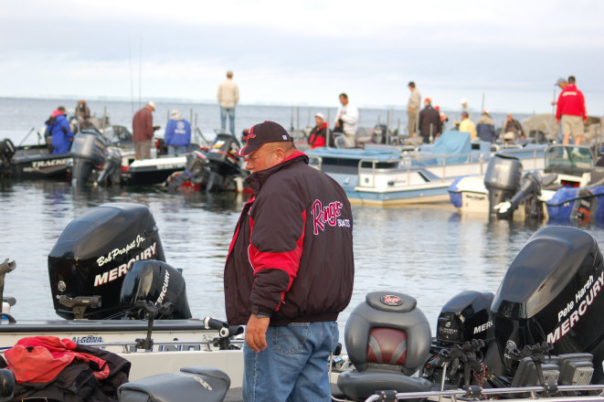 7CEEC1C0-882D-47B1-BF25-FA1F6F45EE22