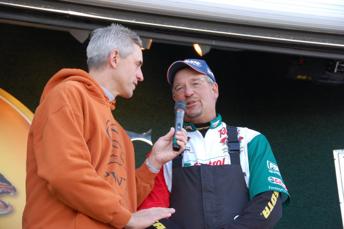 7D677BF3-2BCD-4BAF-B8AB-43649E689180