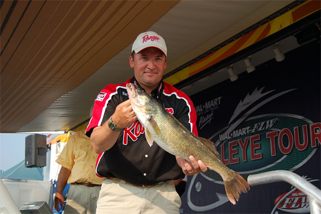 7E03676C-A685-4B14-8C32-DE90BB2782DF