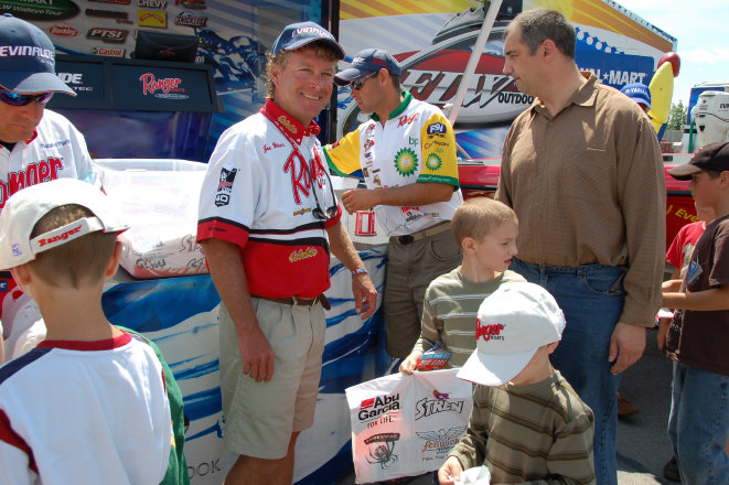 7F50DFE0-BCFC-490D-8AFA-3F4BF28BB723