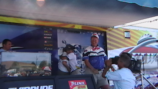 7F852FC5-65A5-44B4-AC0A-3CF4571B5FDF