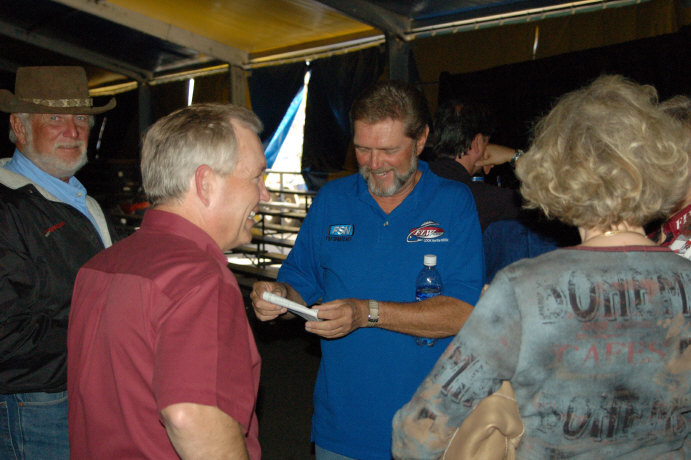 8019C2F5-0D10-4043-86B8-294872014E9B